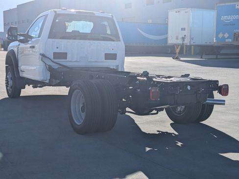 New 2025 Ford F550 4x4 Regular Cab Super Duty image 8