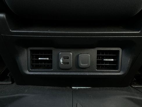 Used 2021 Chevrolet Silverado 1500 LT w/ Z71 Off-Road Package image 15