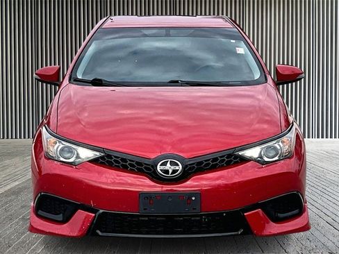Used 2016 Scion iM image 3