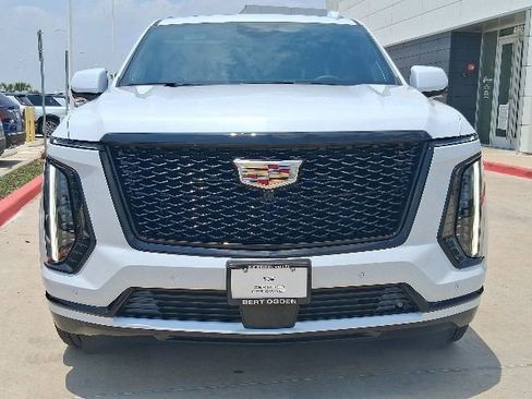 Used 2026 Cadillac Escalade Platinum Sport w/ LPO, Floor Liner Package RWD image 2