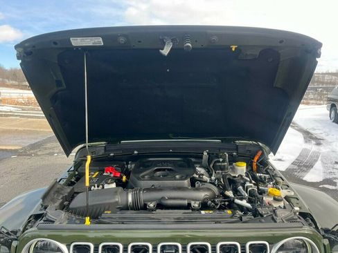 Used 2024 Jeep Wrangler Unlimited Sahara w/ Dual Top Group image 61