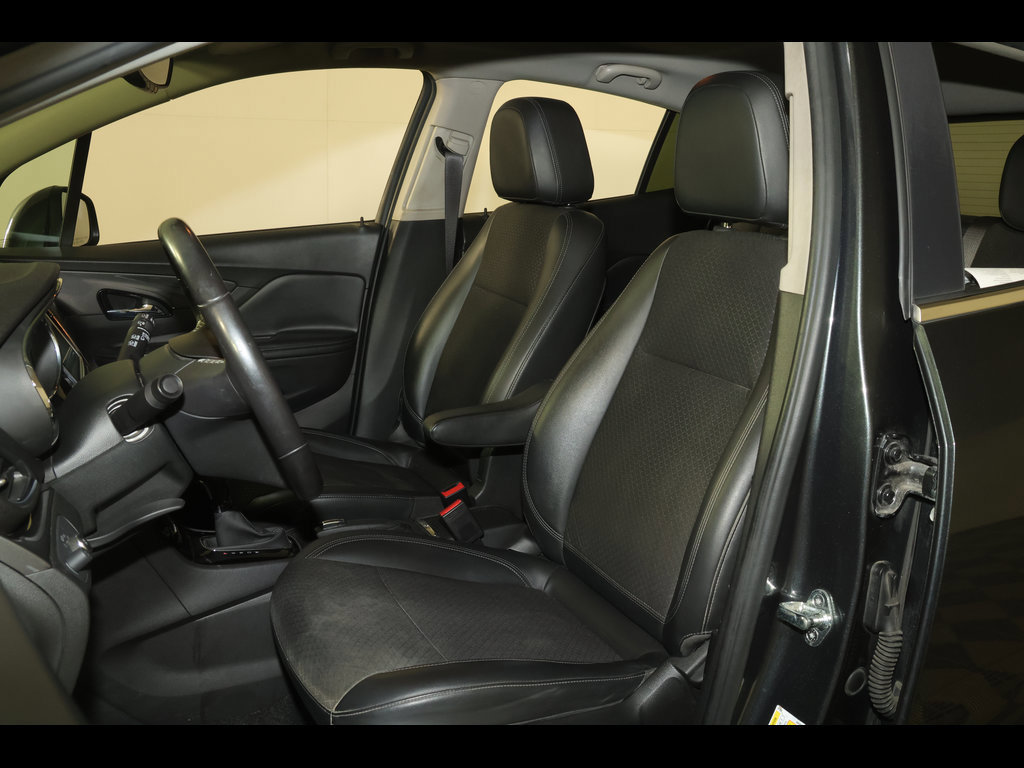 Used 2018 Buick Encore Preferred FWD image 11