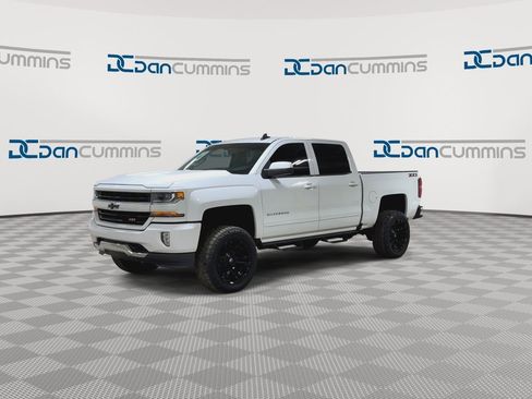 Used 2018 Chevrolet Silverado 1500 LT w/ All Star Edition image 4