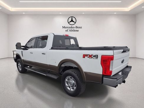 Used 2017 Ford F250 Lariat w/ Chrome Package AWD/4WD image 4
