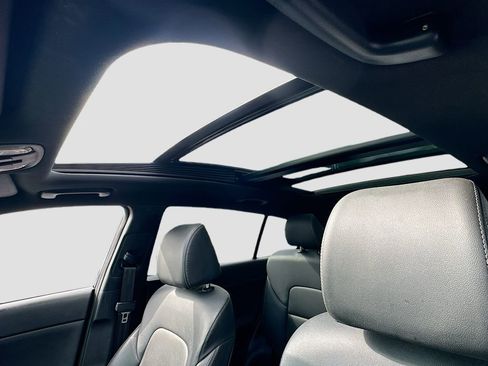 Certified 2022 Kia Sportage Nightfall Edition image 21