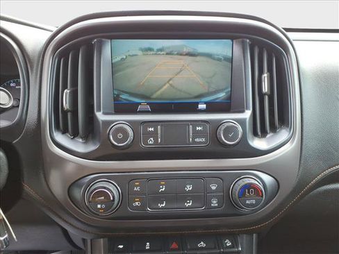 Used 2022 GMC Canyon AT4 AWD/4WD image 25