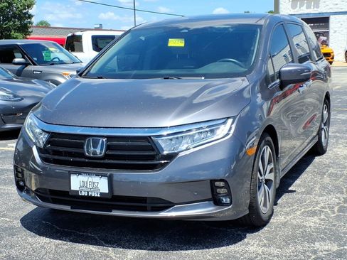 Used 2022 Honda Odyssey Touring image 3