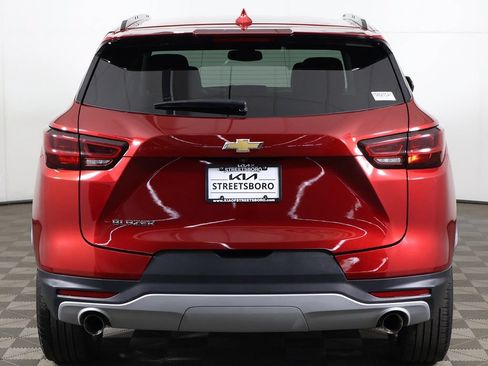 Used 2024 Chevrolet Blazer LT FWD image 12