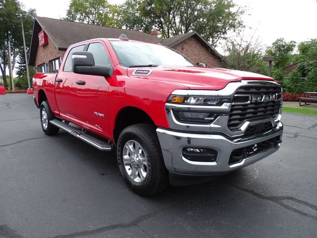 Used 2026 RAM 2500 Big Horn AWD/4WD image 4