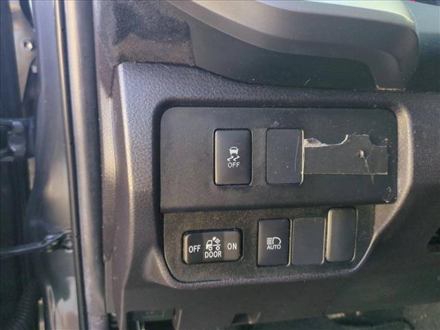 Used 2023 Toyota Tacoma SR5 RWD image 13