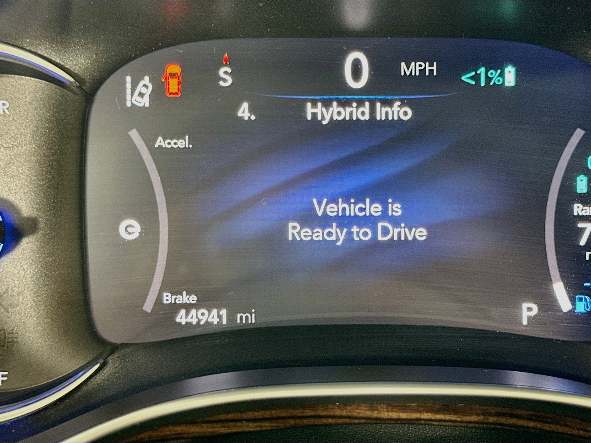 Used 2023 Chrysler Pacifica Pinnacle FWD image 13