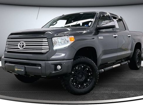 Used 2017 Toyota Tundra Platinum AWD/4WD image 3