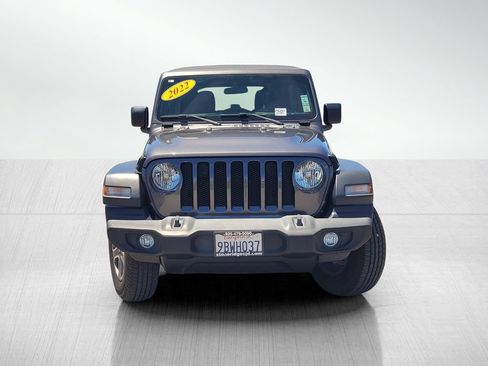 Used 2022 Jeep Wrangler Unlimited Sport AWD/4WD image 2