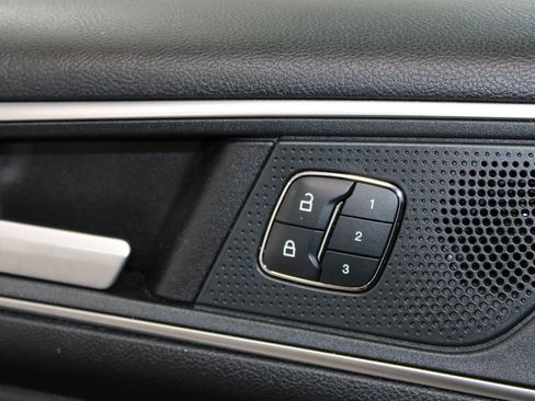 Used 2021 Ford Edge Titanium w/ Equipment Group 301A image 40