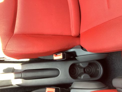 Used 2016 FIAT 500 Pop w/ Italia Package FWD image 15