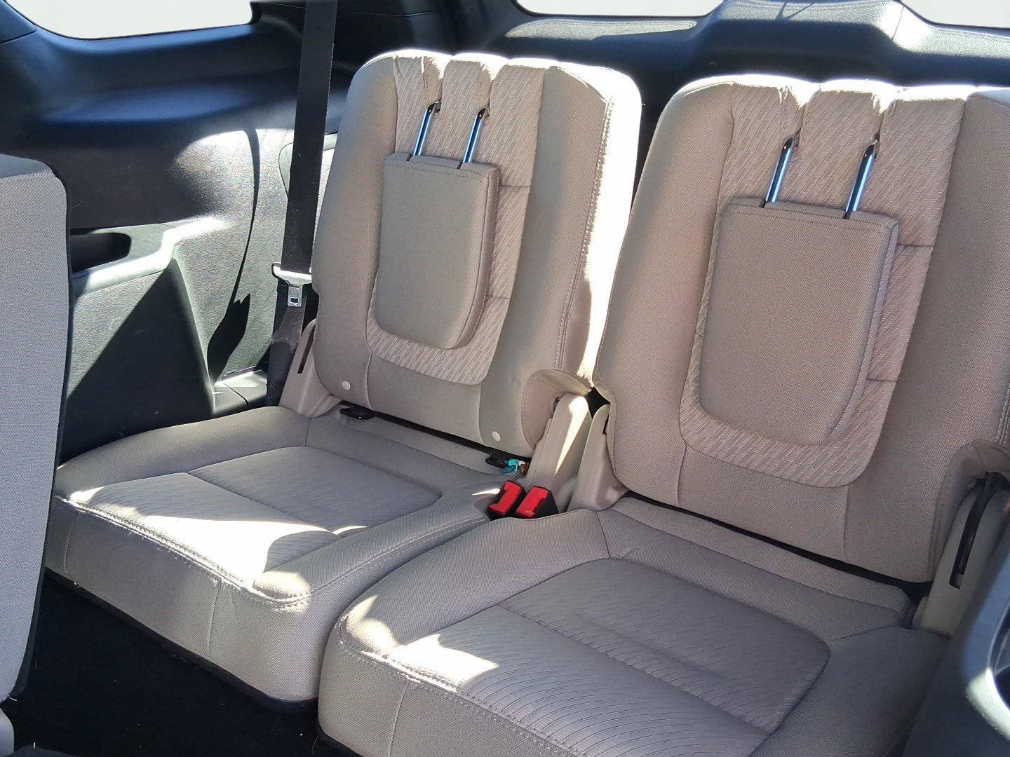 Used 2019 Ford Explorer FWD image 25