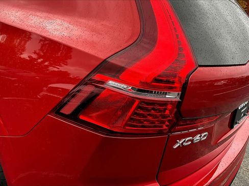 Certified 2023 Volvo XC60 B5 Plus w/ Climate Package image 26