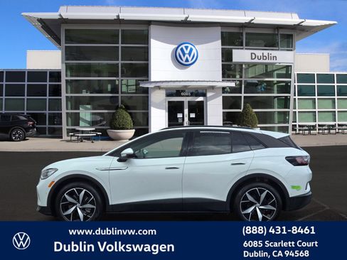 Used 2023 Volkswagen ID.4 Pro S RWD image 7