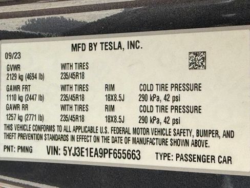 Used 2023 Tesla Model 3 Standard Range RWD image 39