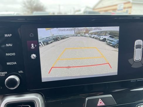 Certified 2023 Kia Sorento S image 52
