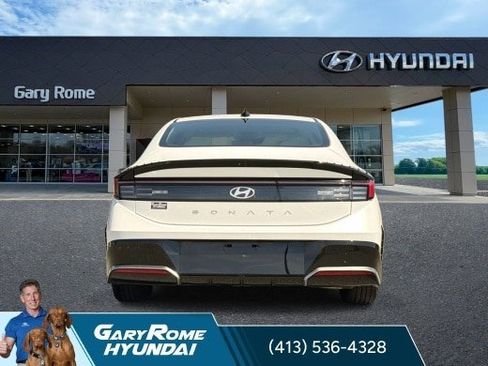 Certified 2025 Hyundai Sonata SEL FWD image 12