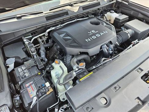Used 2025 Nissan Armada PRO-4X AWD/4WD image 21