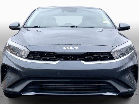Used 2022 Kia Forte LXS image 3