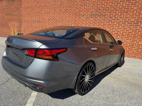 Used 2021 Nissan Altima 2.5 S image 10