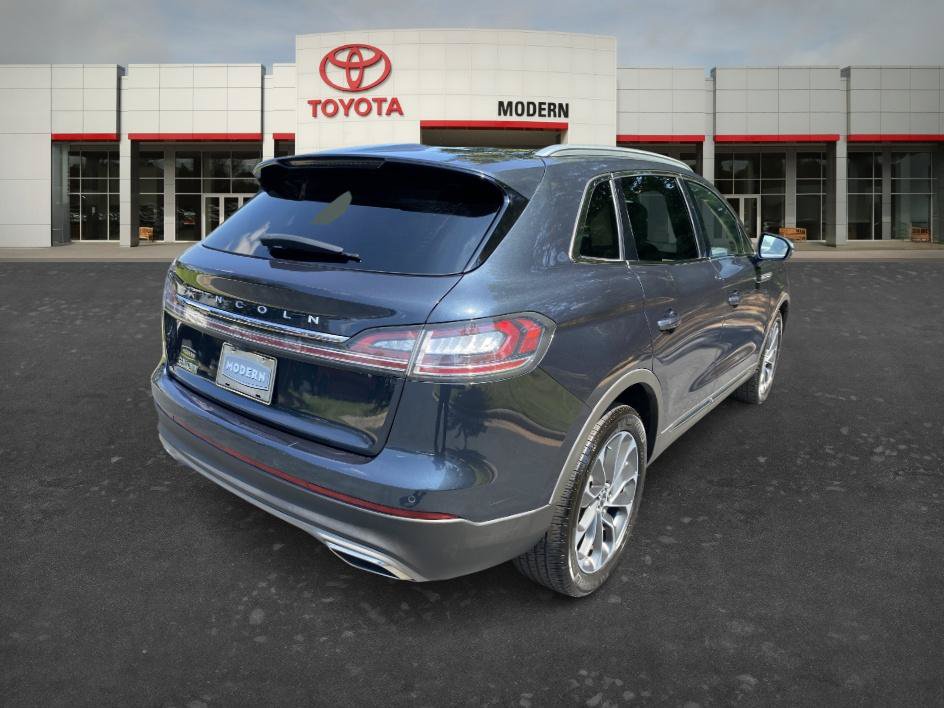 Used 2022 Lincoln Nautilus Reserve FWD image 5