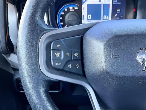 Used 2023 Ford Bronco Badlands w/ Sasquatch Package AWD/4WD image 22