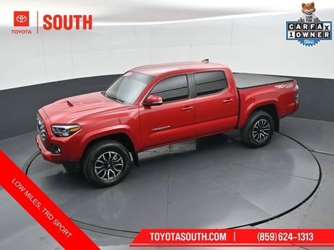 Used 2023 Toyota Tacoma TRD Sport AWD/4WD image 46