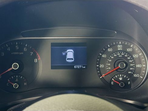Used 2022 Kia Soul LX FWD image 14