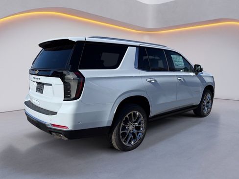 New 2026 Chevrolet Tahoe High Country image 3