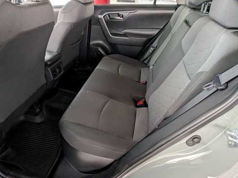 Certified 2021 Toyota RAV4 XLE w/ XLE Grade Weather Package AWD/4WD image 25