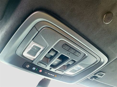 Certified 2025 GMC Sierra 1500 Denali Ultimate image 18