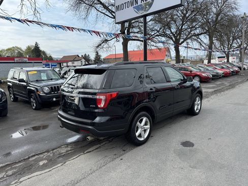 Used 2018 Ford Explorer 4WD image 4
