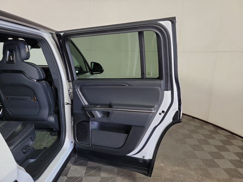 Used 2024 Rivian R1S Adventure AWD/4WD image 19