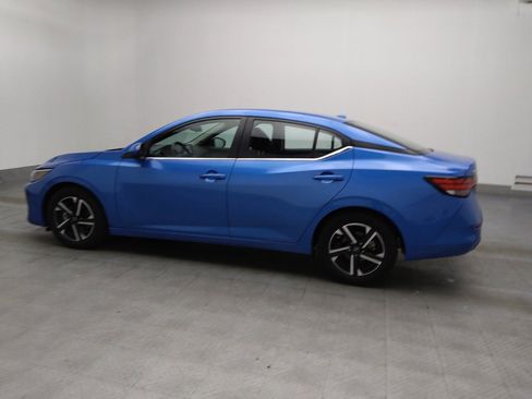 Used 2025 Nissan Sentra SV FWD image 3