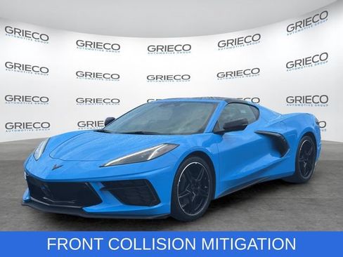 Used 2025 Chevrolet Corvette Stingray Preferred Cpe w/ Stealth Interior Trim Package RWD image 3