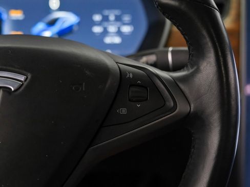 Used 2018 Tesla Model X 75D image 20