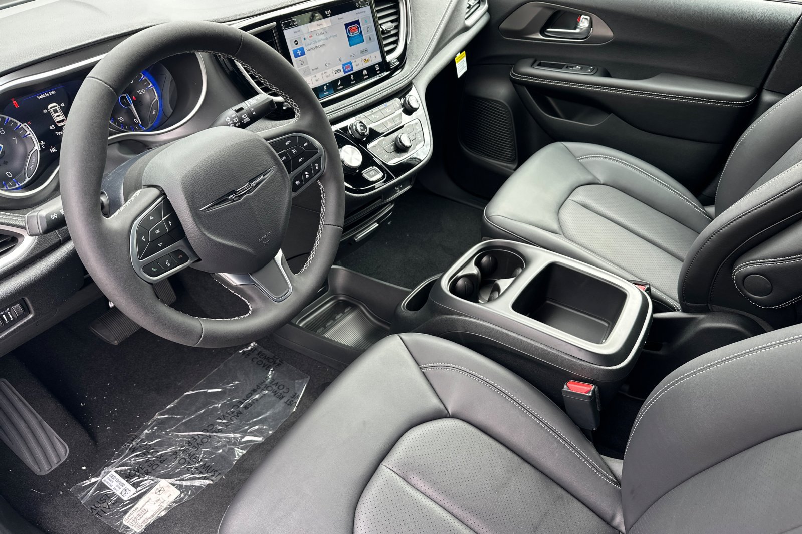 New 2026 Chrysler Pacifica Select FWD image 9