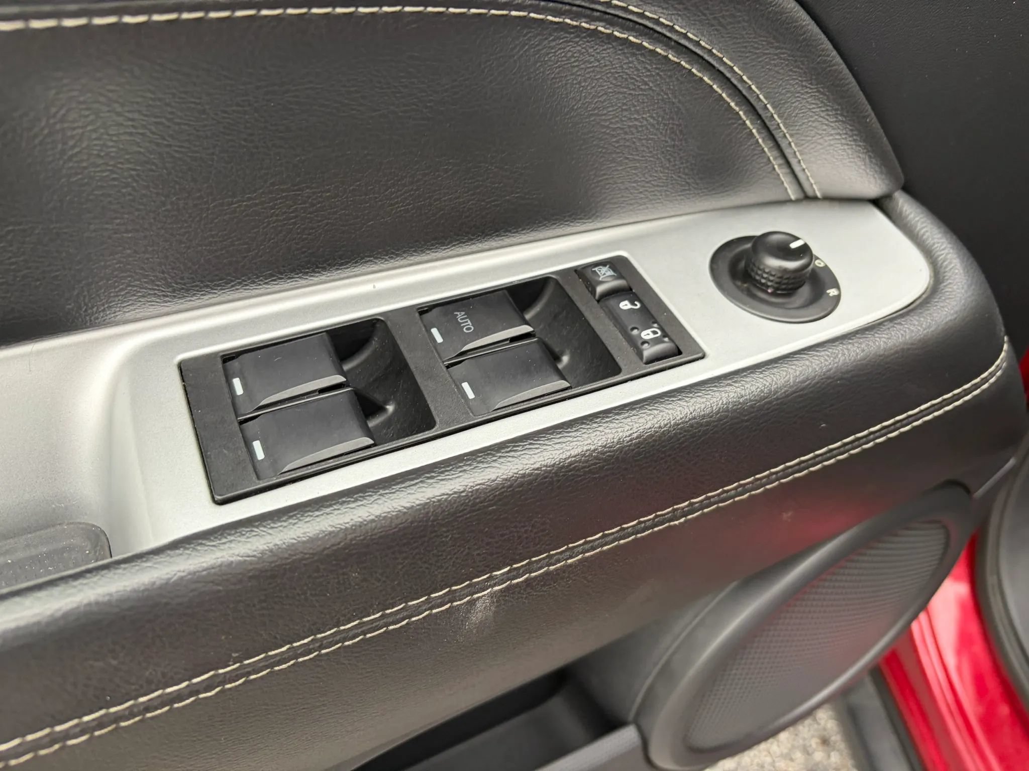 Used 2016 Jeep Compass High Altitude AWD/4WD image 10