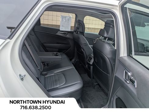 Used 2023 Kia Sportage SX Prestige image 41