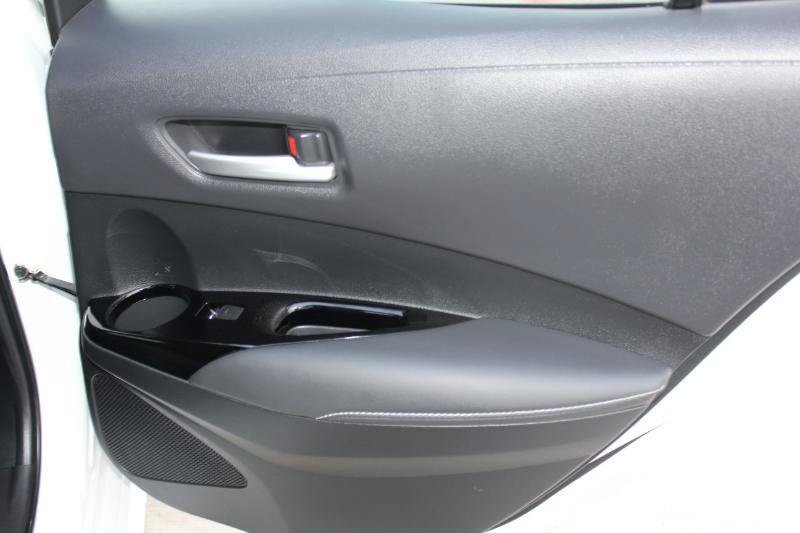 Used 2021 Toyota Corolla SE FWD image 17