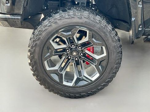 Used 2020 GMC Sierra 1500 AT4 w/ AT4 Premium Package image 21