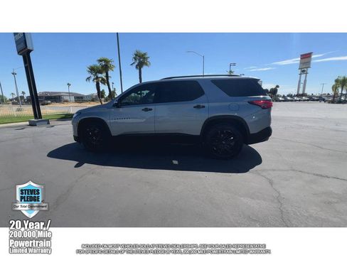 Certified 2023 Chevrolet Traverse RS w/ LPO, Cargo Package AWD/4WD image 9