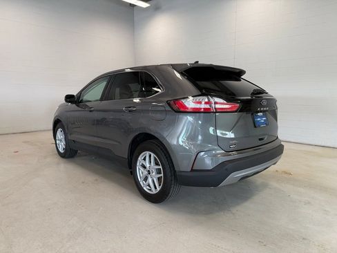 Used 2024 Ford Edge SEL w/ Convenience Package AWD/4WD image 5