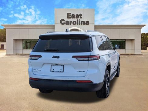 Used 2023 Jeep Grand Cherokee L Limited w/ Black Appearance Package image 3