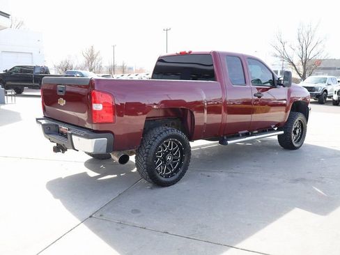 Used 2008 Chevrolet Silverado 2500 LT w/ 1LT Convenience Package AWD/4WD image 6