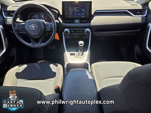 Used 2018 Toyota Highlander XLE FWD image 13